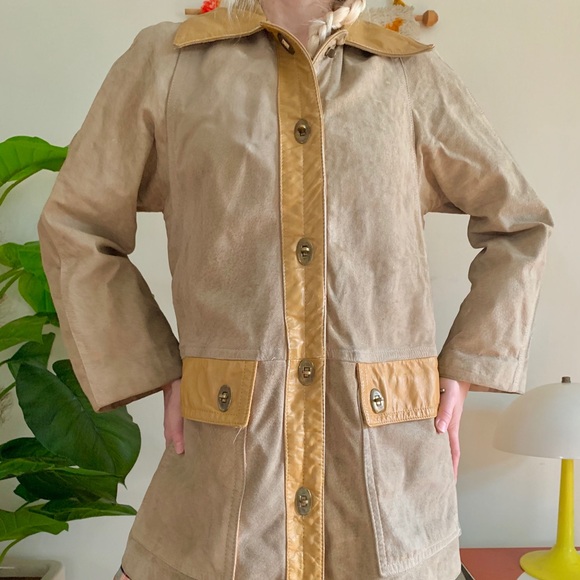 Distressed 70s tan suede + leather jacket - Picture 2 of 11